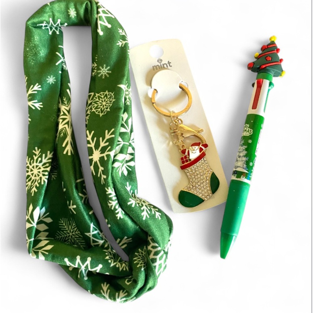 🎅🏻 SALE Green Snowflake Headband, green Christmas pen, holiday Keychain NEW